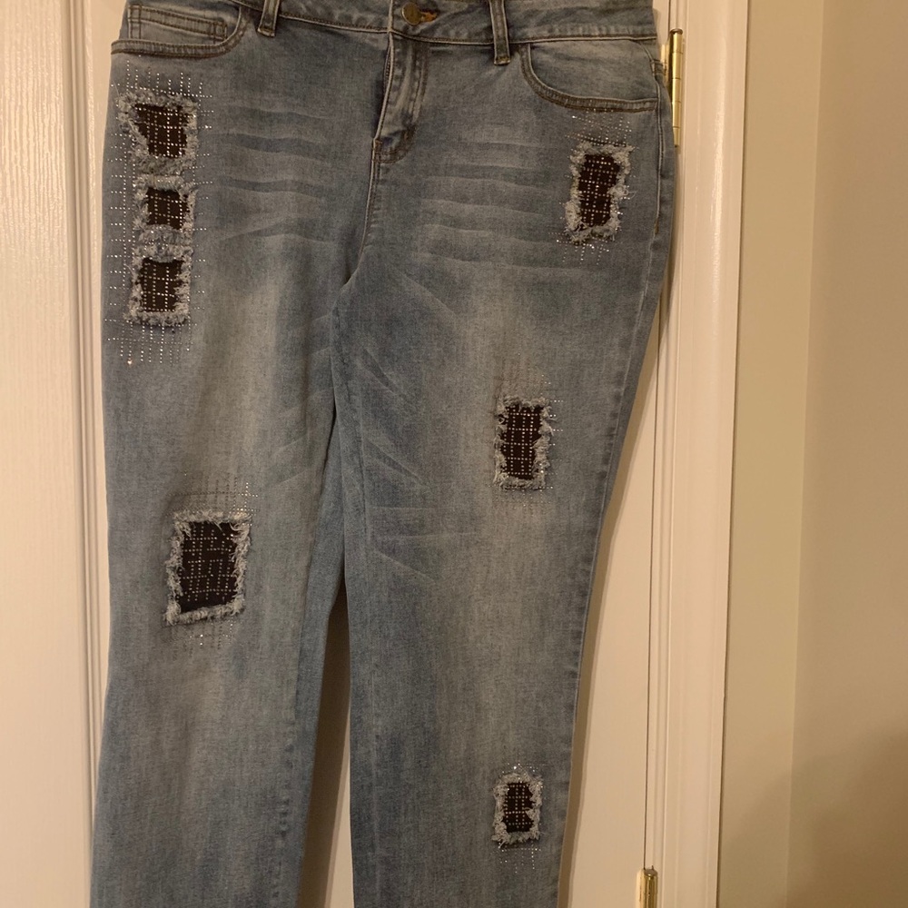 Crystal embedded patchwork jeans
